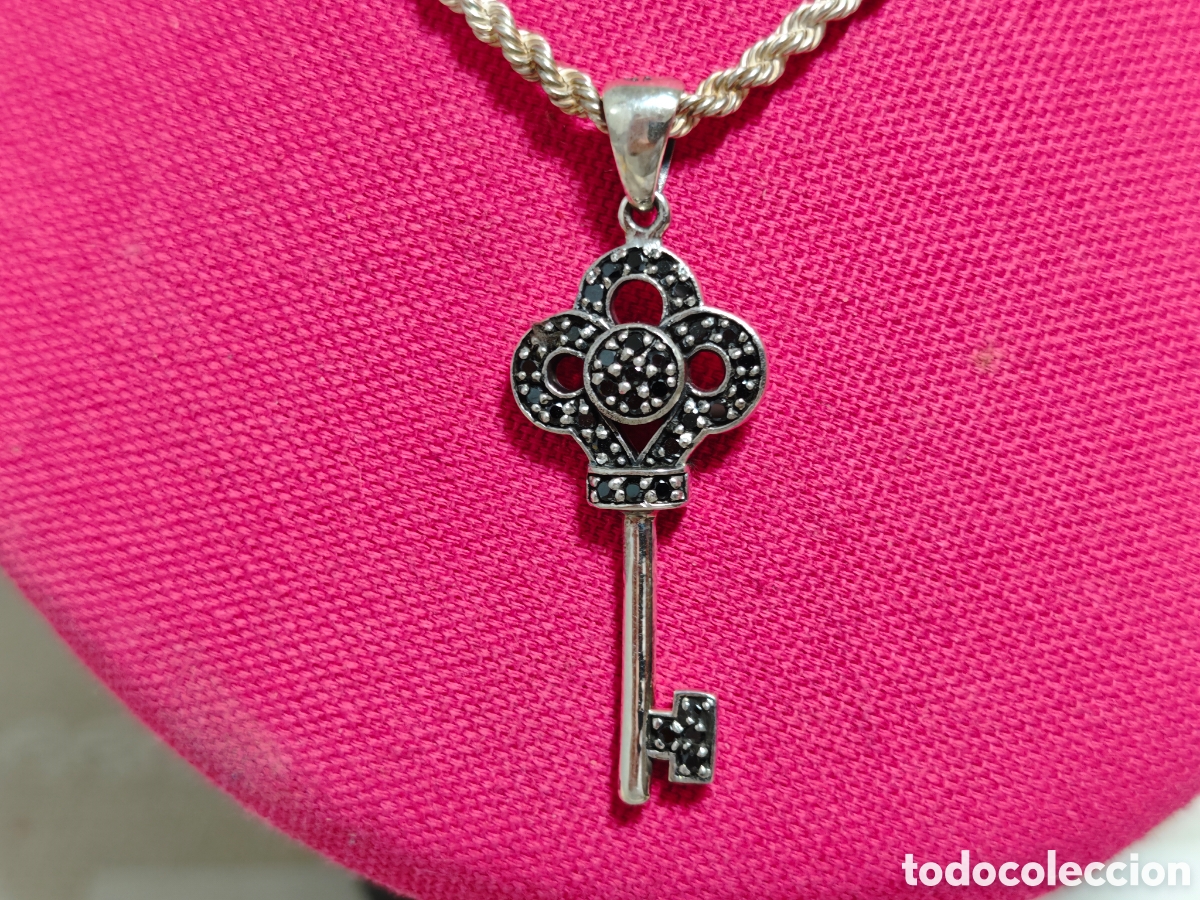 Joyeria: cord&oacute;n y colgante de llave en plata de ley - Foto 2