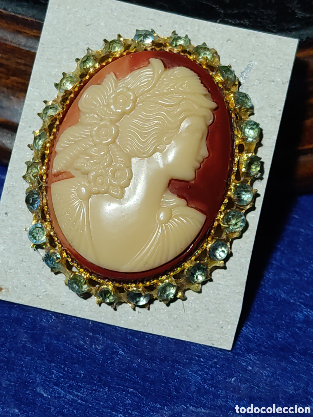 Joyeria: Hermoso broche camafeo tallado en concha. *M* - Foto 3