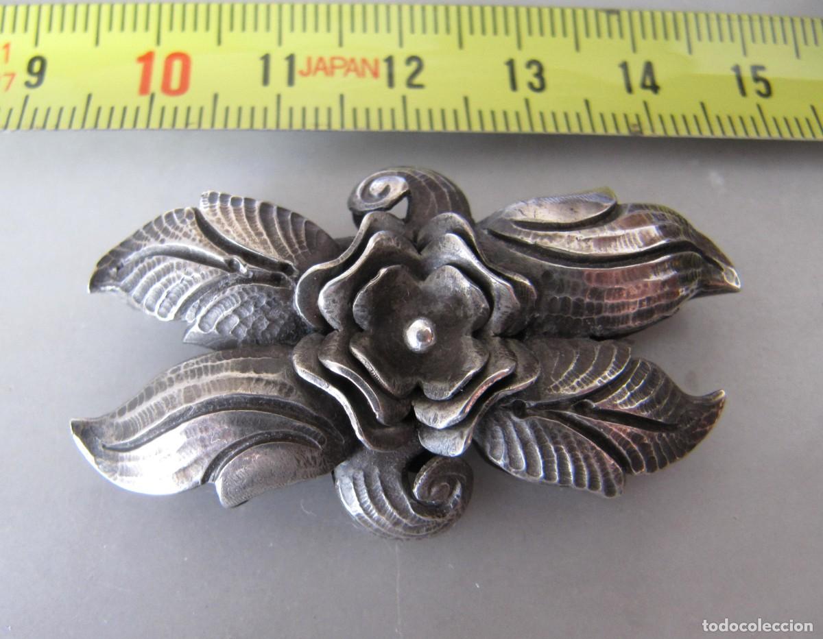 Joyeria: broche de plata de los a&ntilde;os 30 - Foto 2