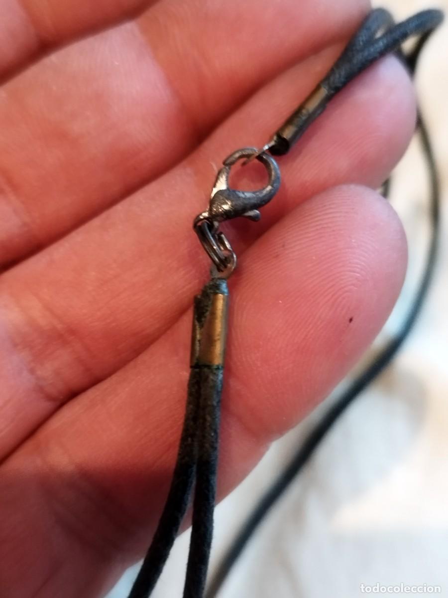 Joyeria: Antiguo colgante, de dos hilos con cierre. - Foto 2