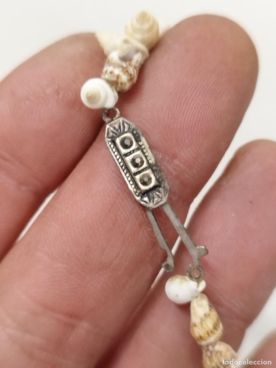 Joyeria: Antiguo collar de caracolas de mar. Dos tipos de caracolas - Foto 2