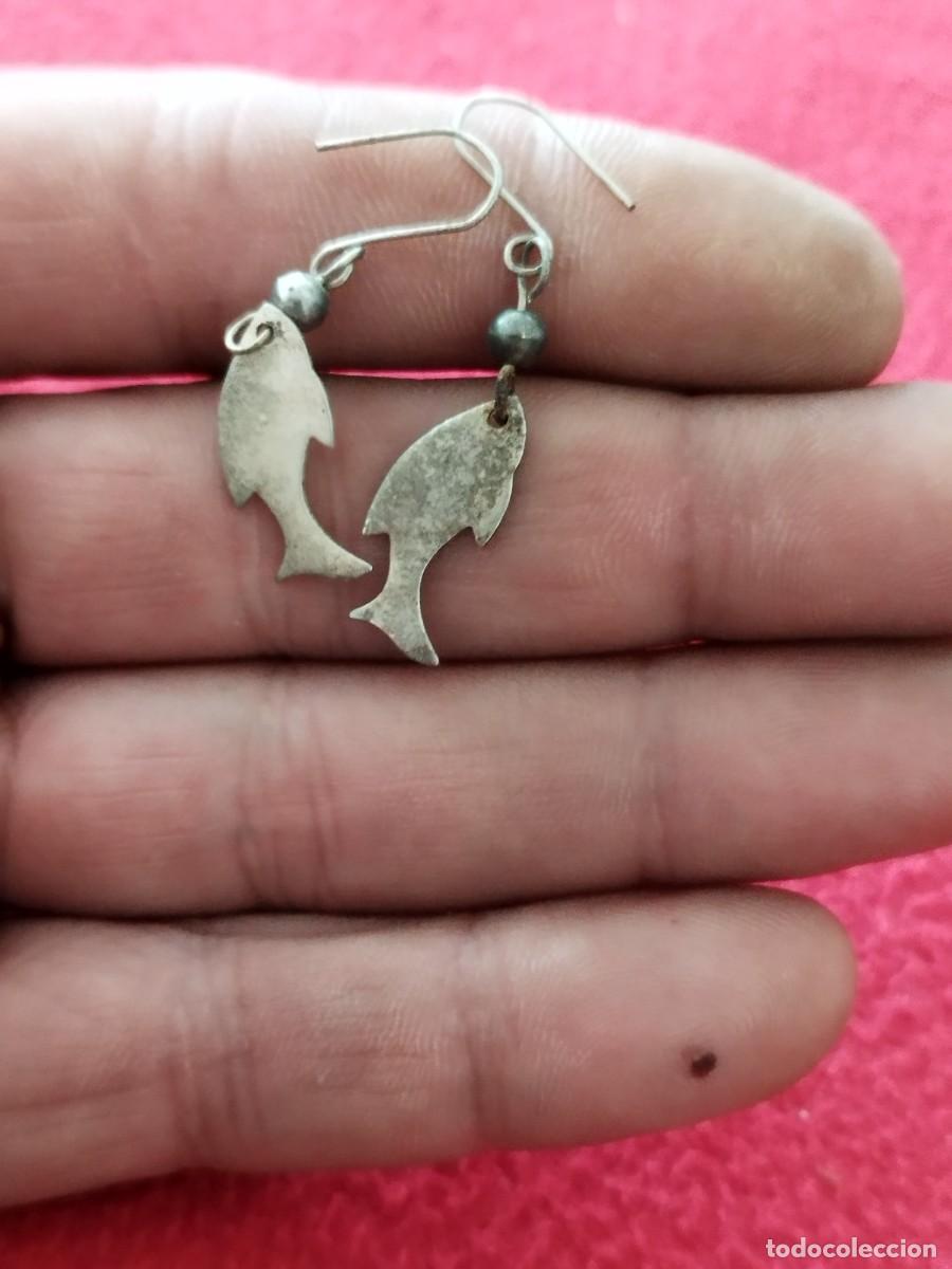 Joyeria: Antiguo par, pareja de pendientes de dos peces. - Foto 1