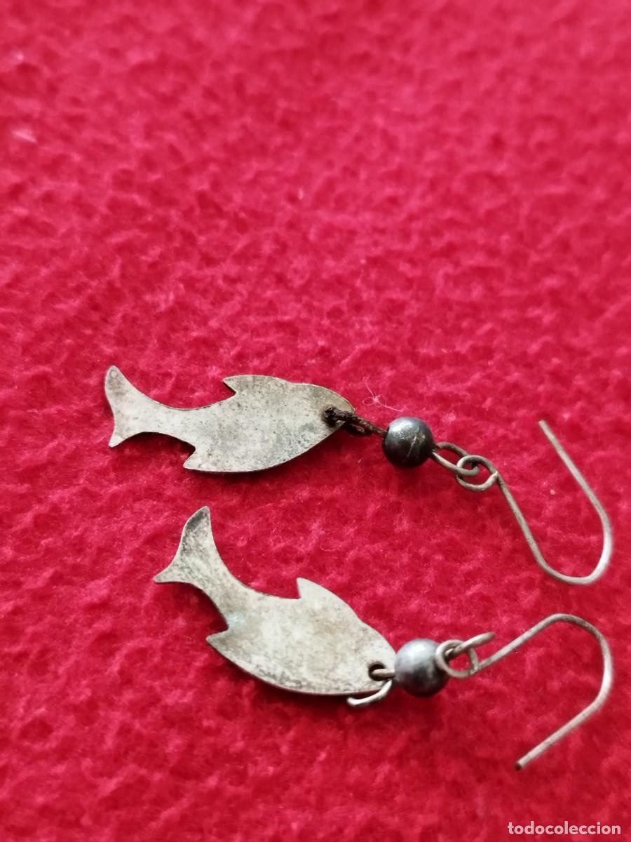 Joyeria: Antiguo par, pareja de pendientes de dos peces. - Foto 3