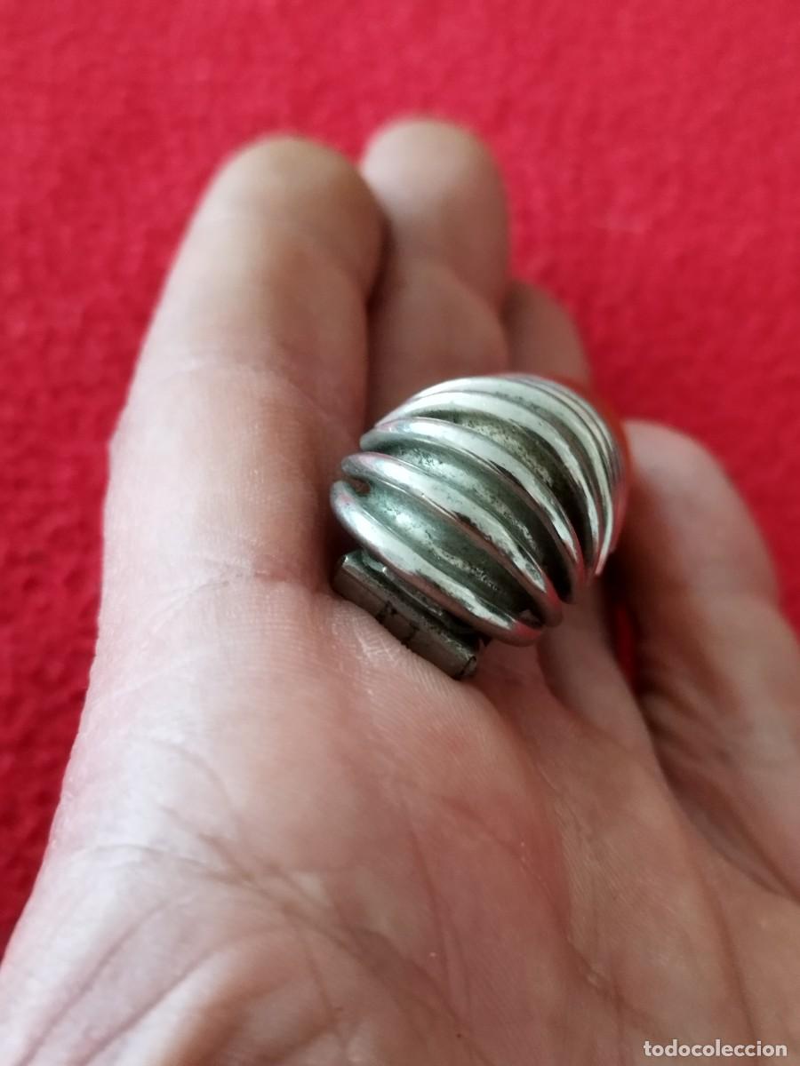 Joyeria: Antiguo broche, pinza con forma de muelle. - Foto 4