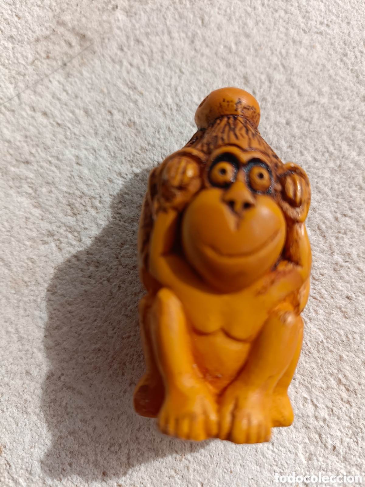 Joyeria: Colgante de tres monos - Foto 1