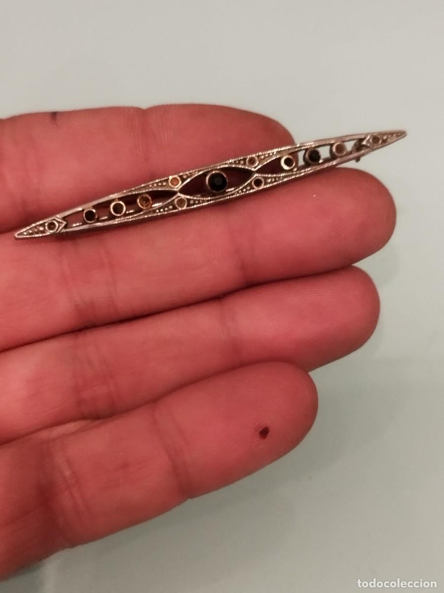 Joyeria: Antiguo broche de metal plateado a identificar. - Foto 1