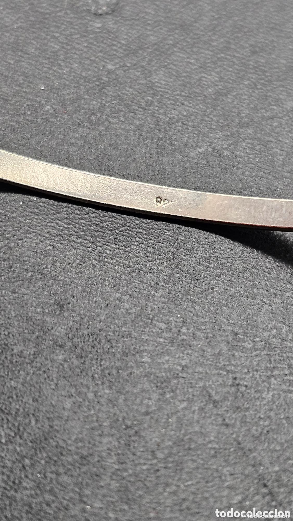 Joyeria: ARO. PULSERA RIGIDA DE PLATA MARCADA. - Foto 3