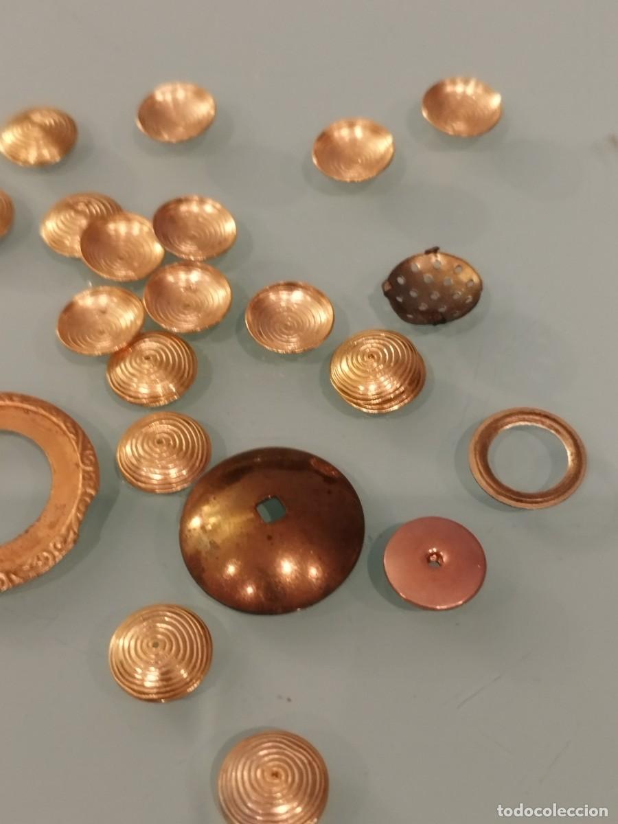 Joyeria: Lote de 25 puedas de pendientes, a identificar. - Foto 2