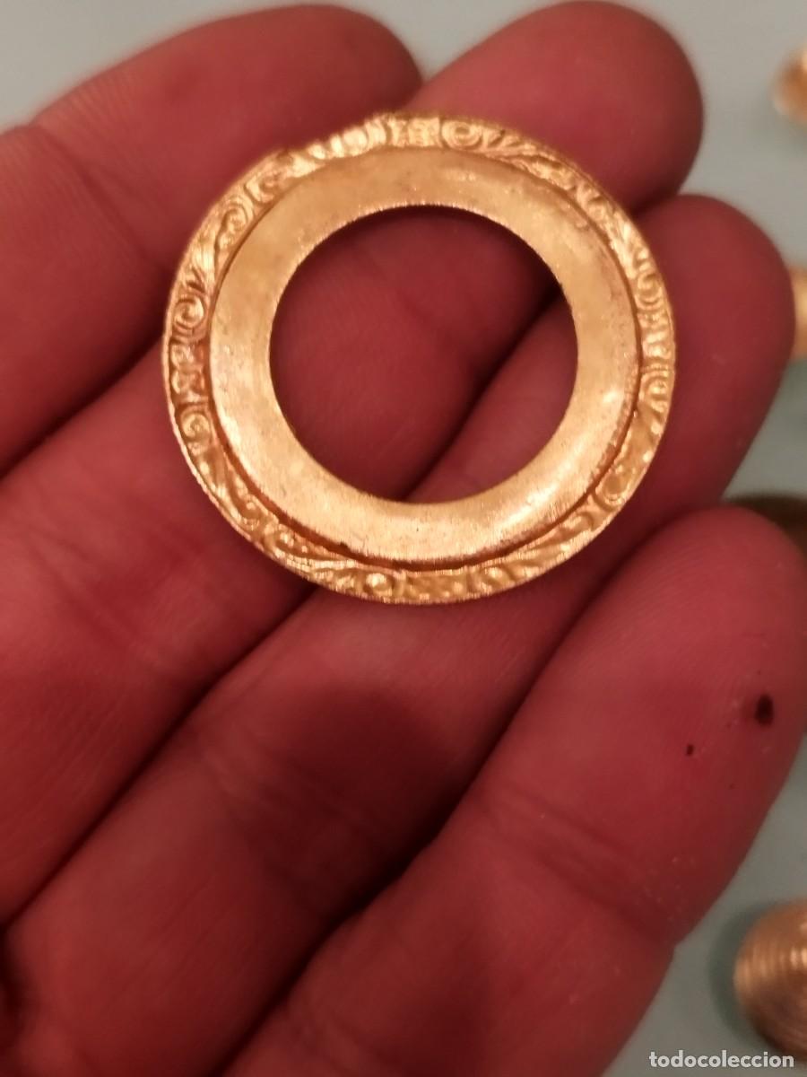 Joyeria: Lote de 25 puedas de pendientes, a identificar. - Foto 8