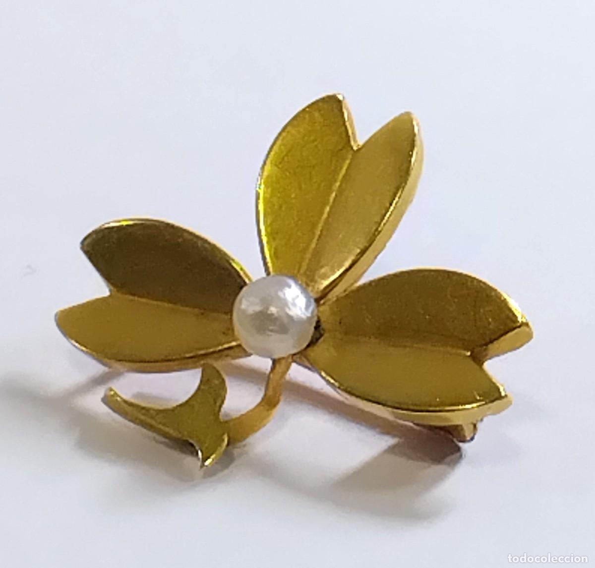 Joyeria: Oro 18 k. Broche en forma de flor con perla - Foto 1