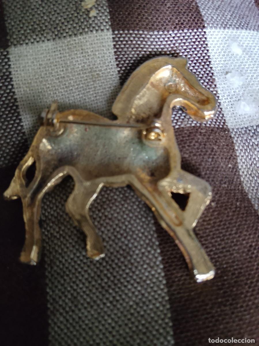 Joyeria: Broche vintage de cebra de 4x4 cent&iacute;metros - Foto 2