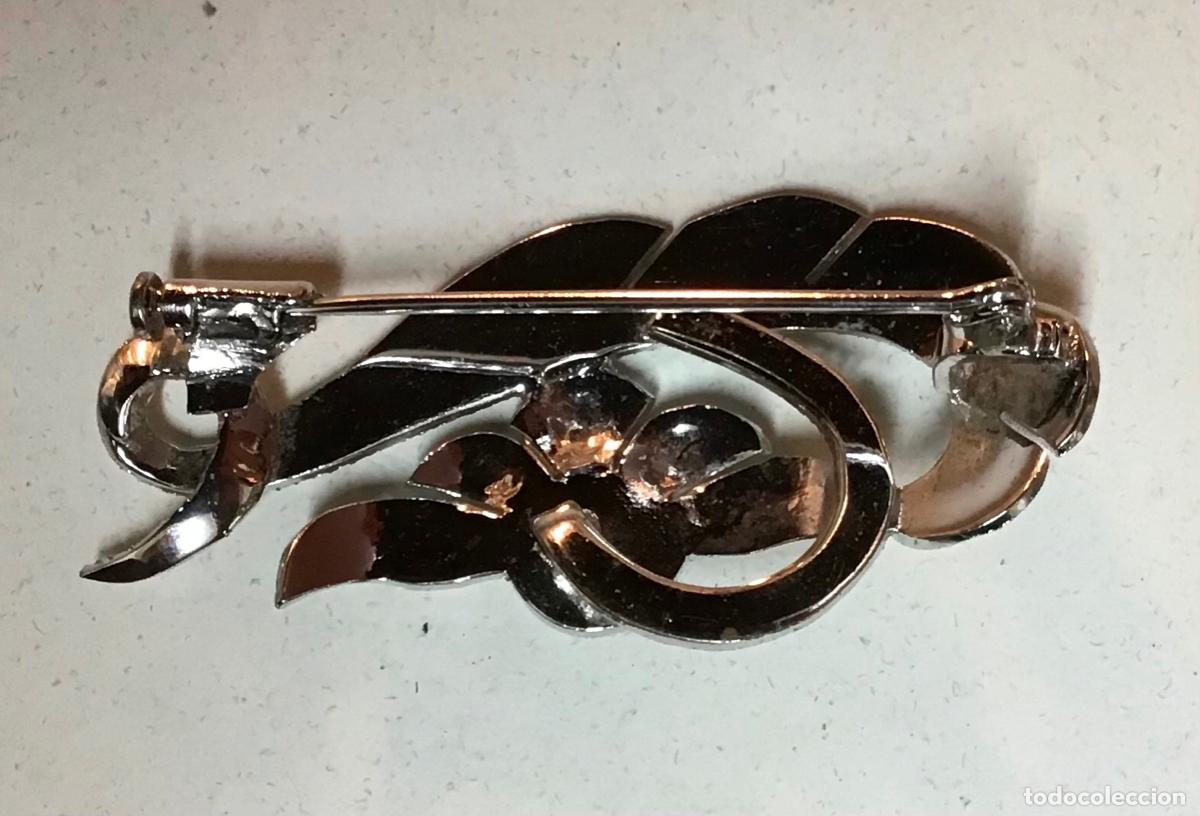 Joyeria: BROCHE PLATEADO Y MARQUESITAS, A&Ntilde;OS 80 - Foto 2