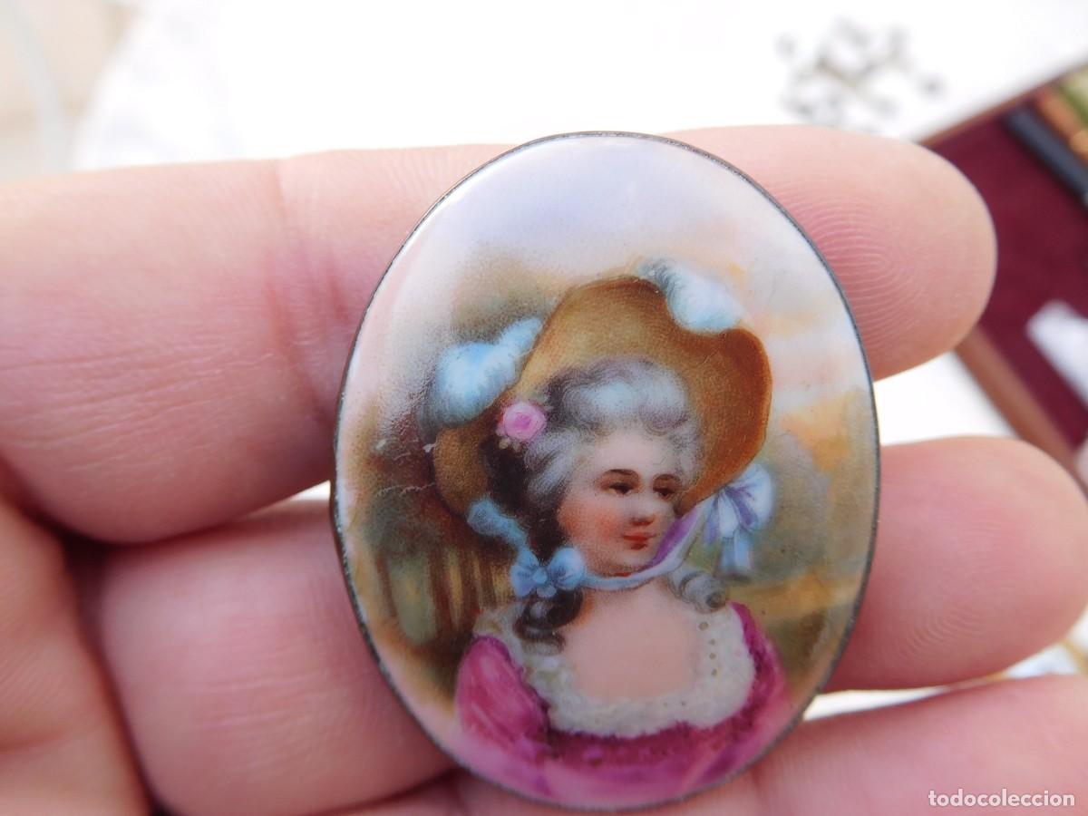 Joyeria: Broche antiguo con esmalte dama con sombrero - Foto 5