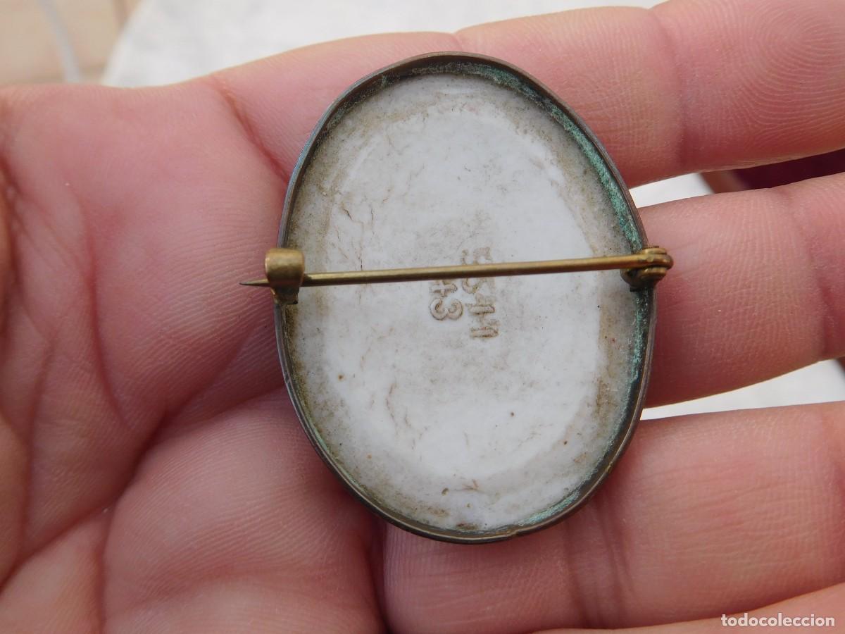 Joyeria: Broche antiguo con esmalte dama con sombrero - Foto 6