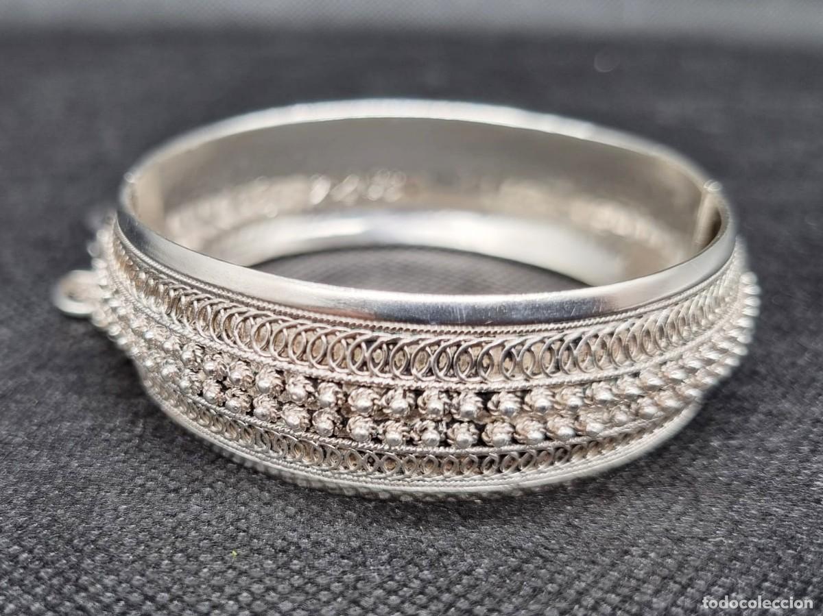 Joyeria: Pulsera r&iacute;gida con abalorios de plata - Foto 2