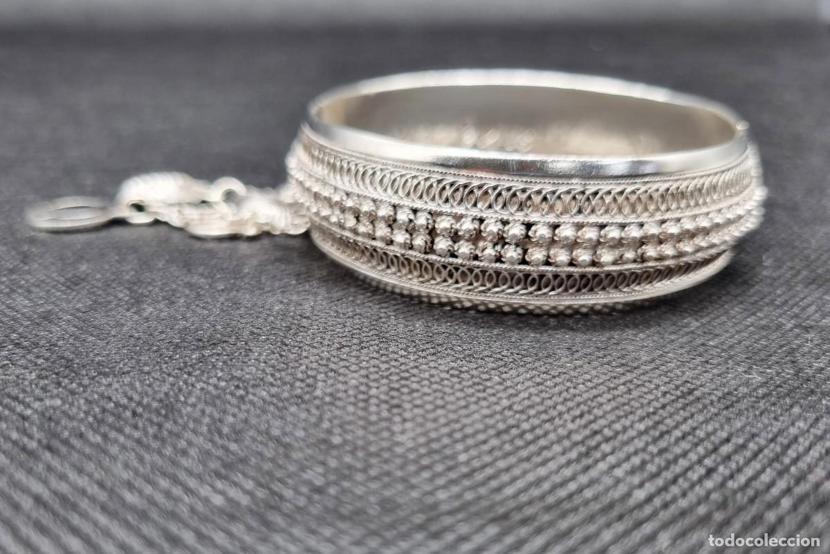 Joyeria: Pulsera r&iacute;gida con abalorios de plata - Foto 3