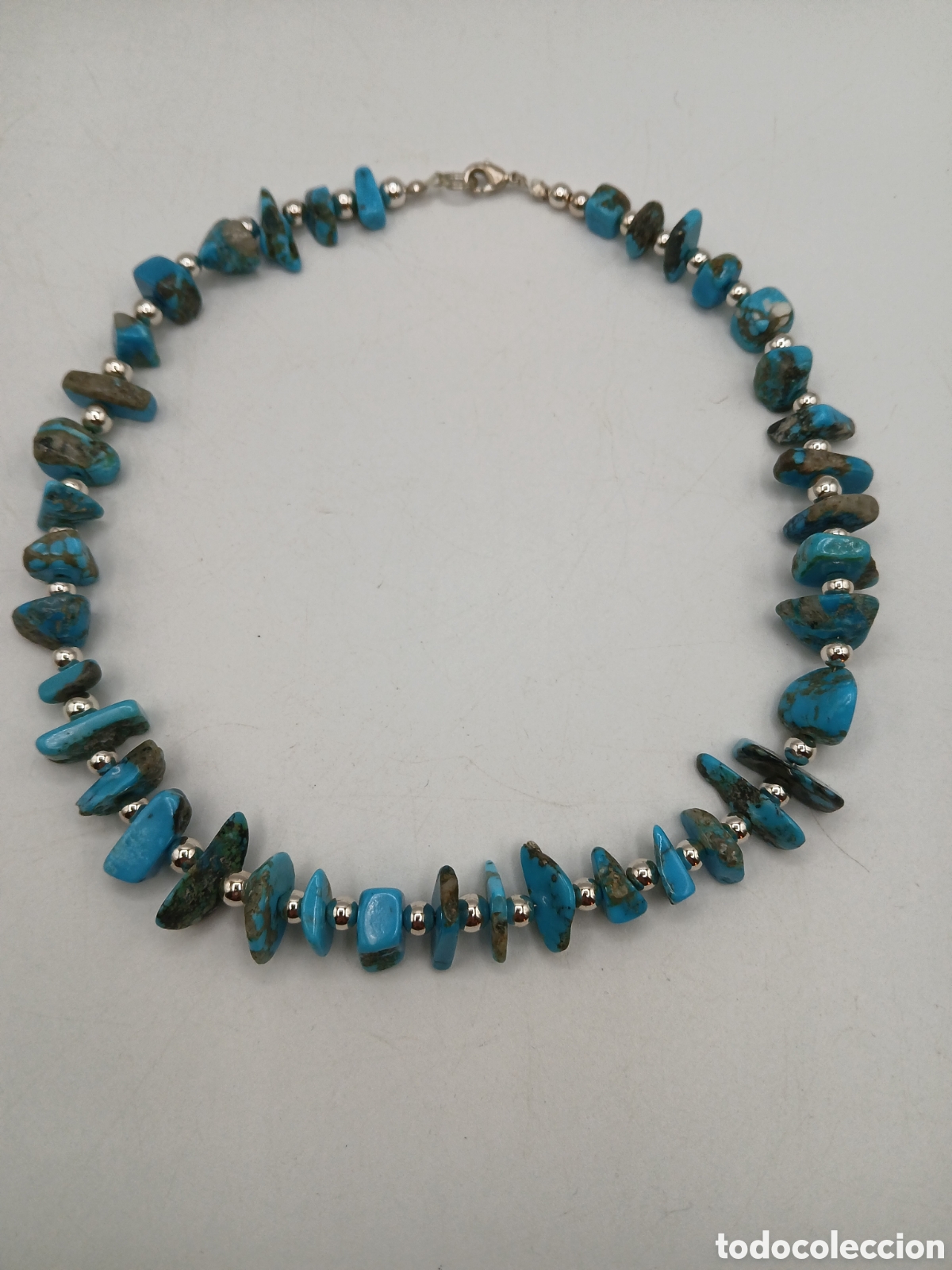 Joyeria: Collar turquesa y metal plateado - Foto 2