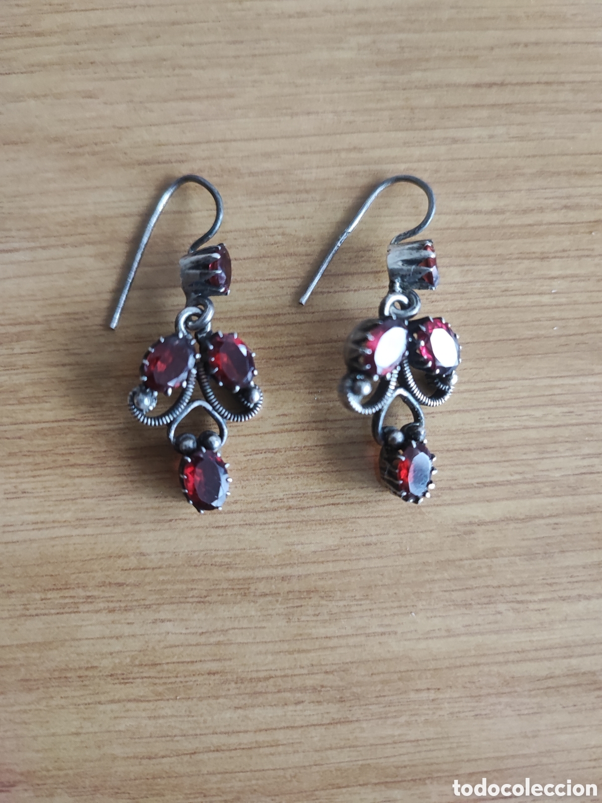 Joyeria: Pendientes de plata y granates. - Foto 1