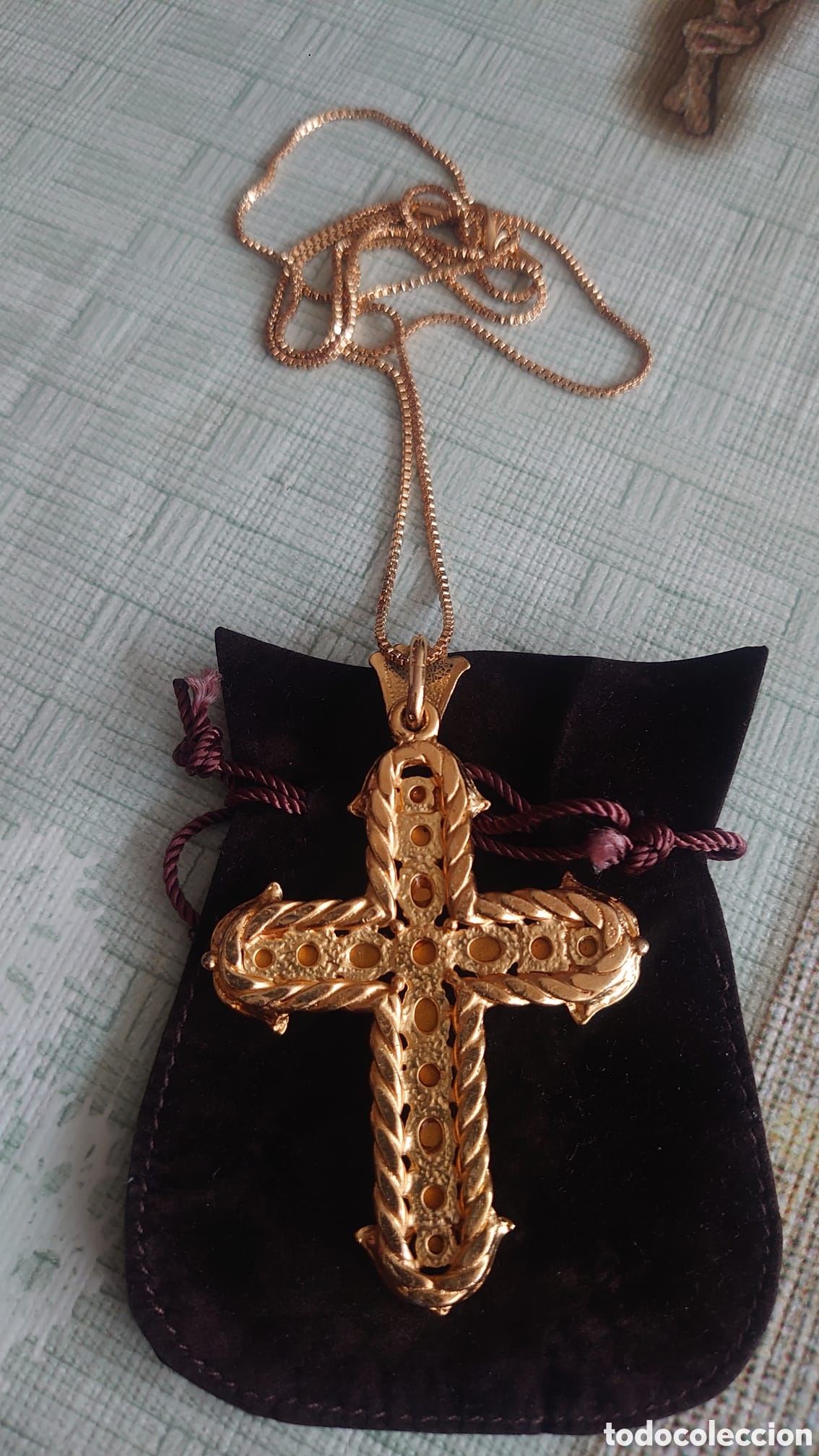 Joyeria: Crucifijo con piedras - Foto 3