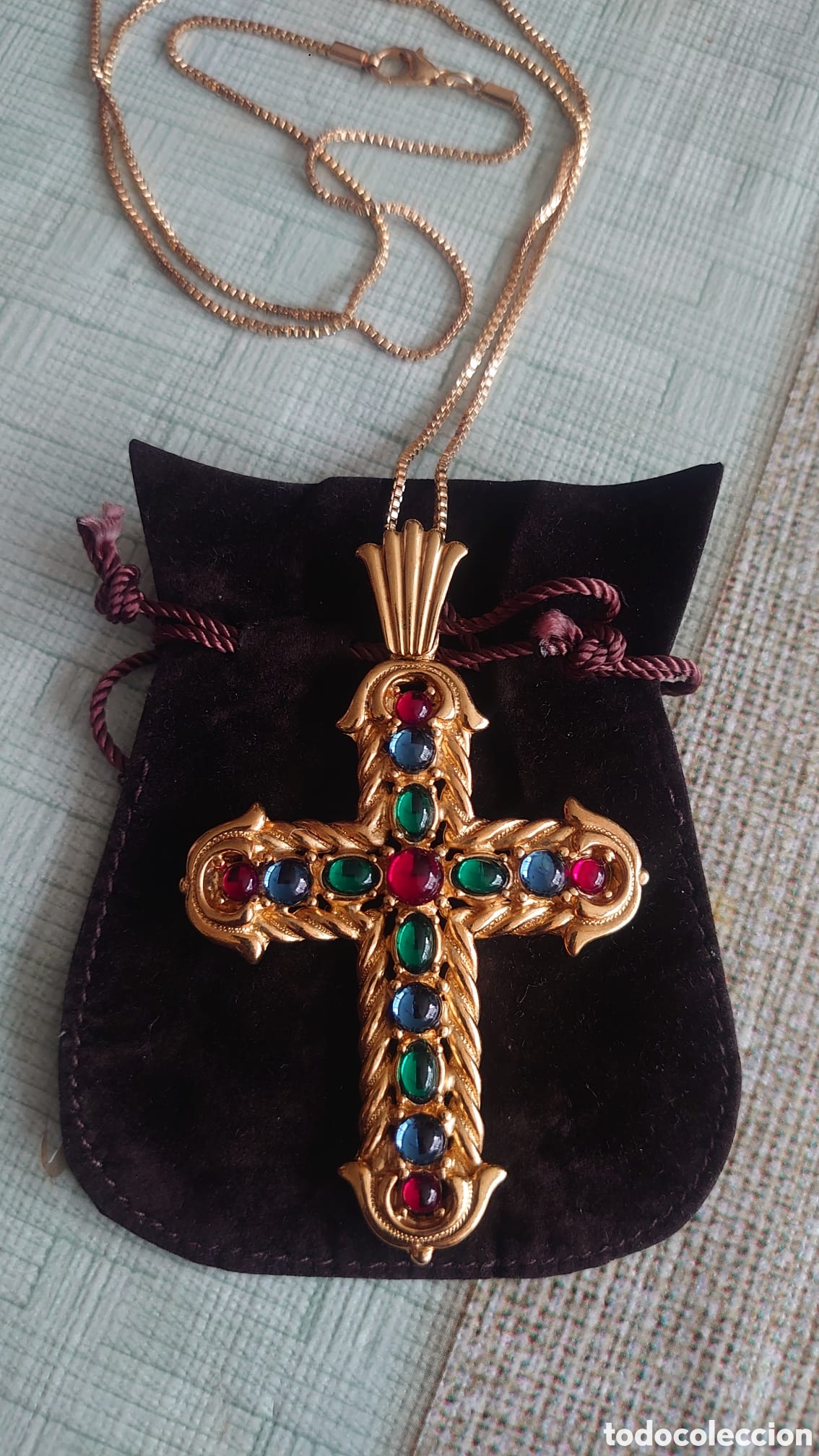Joyeria: Crucifijo con piedras - Foto 1
