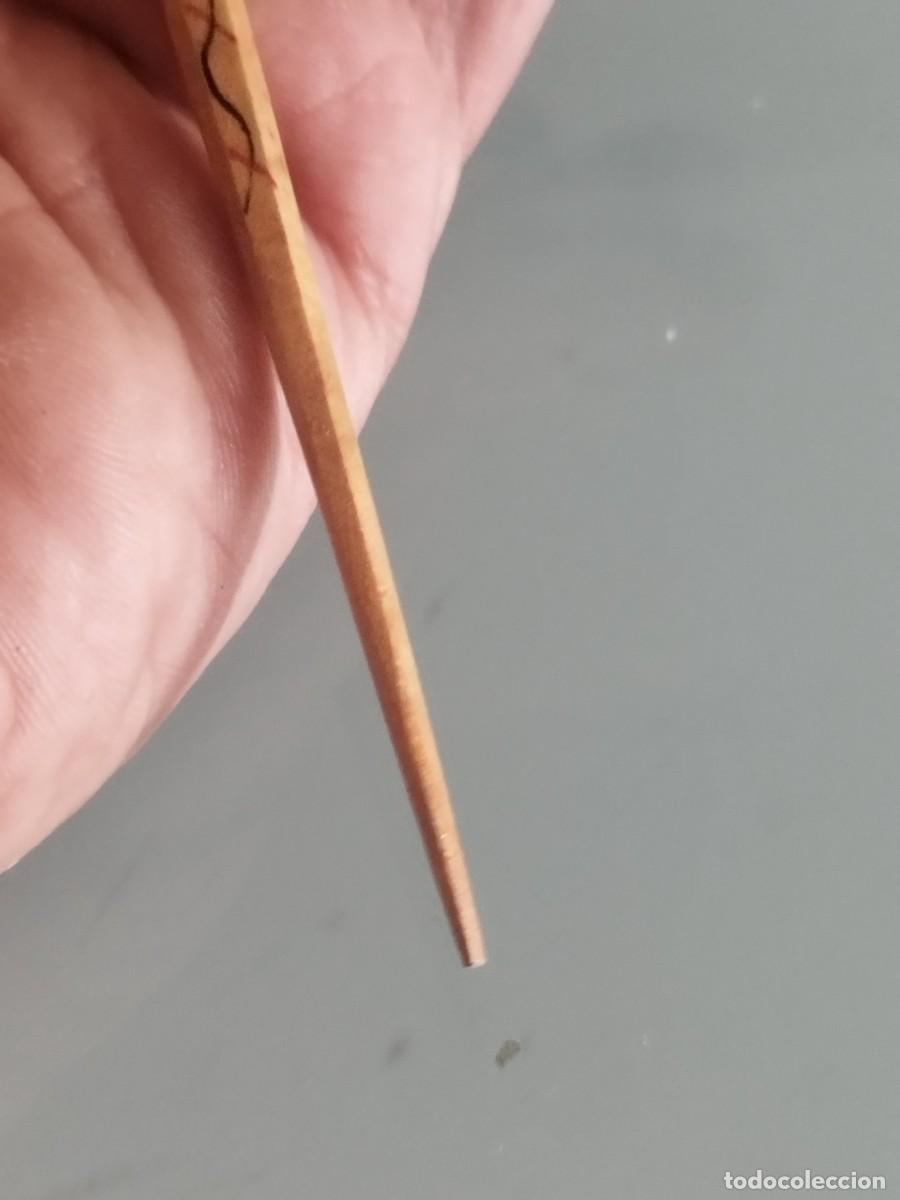 Joyeria: Antigua aguja de pelo en forma de hacha. - Foto 4