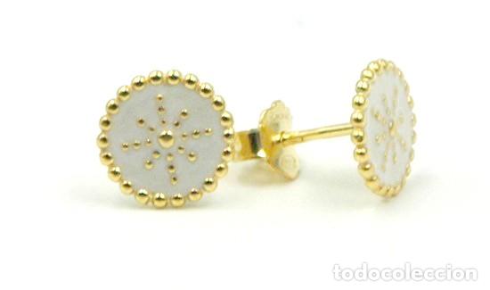 Joyeria: Pendientes de bot&oacute;n con esmalte perlado y estrella, Plata dorada, 8mm - Foto 1