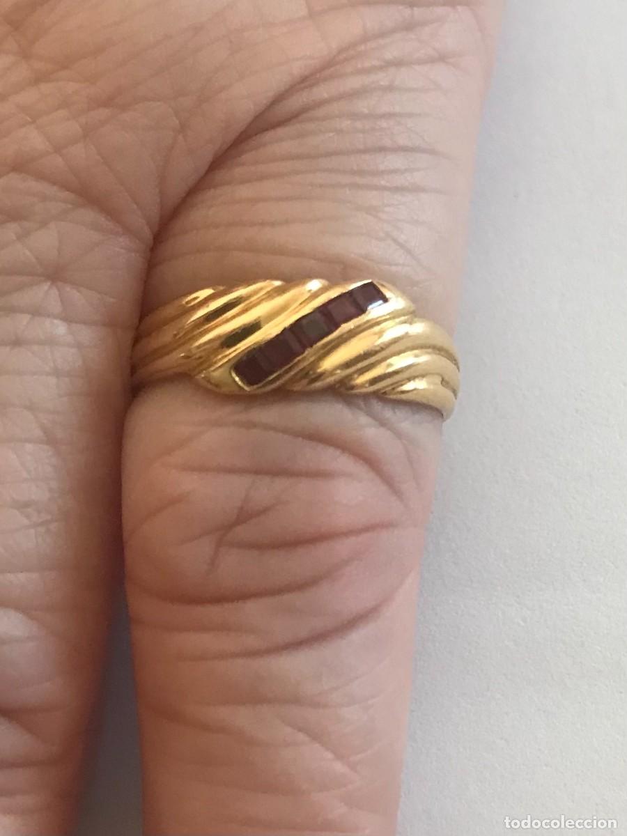 Joyeria: Anillo de Oro Amarillo con Rub&iacute;es - Foto 4
