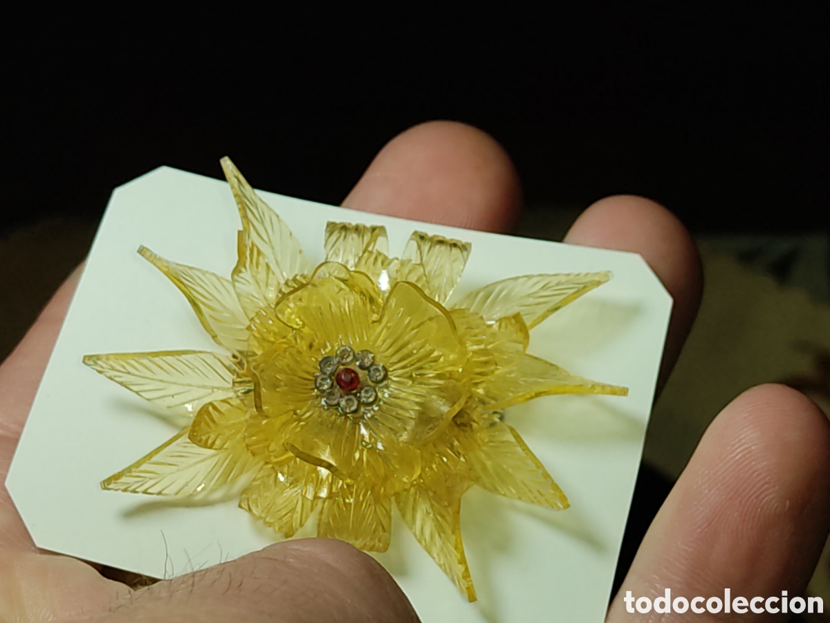 Joyeria: Broche modernista & flor de lucite. *33* - Foto 6