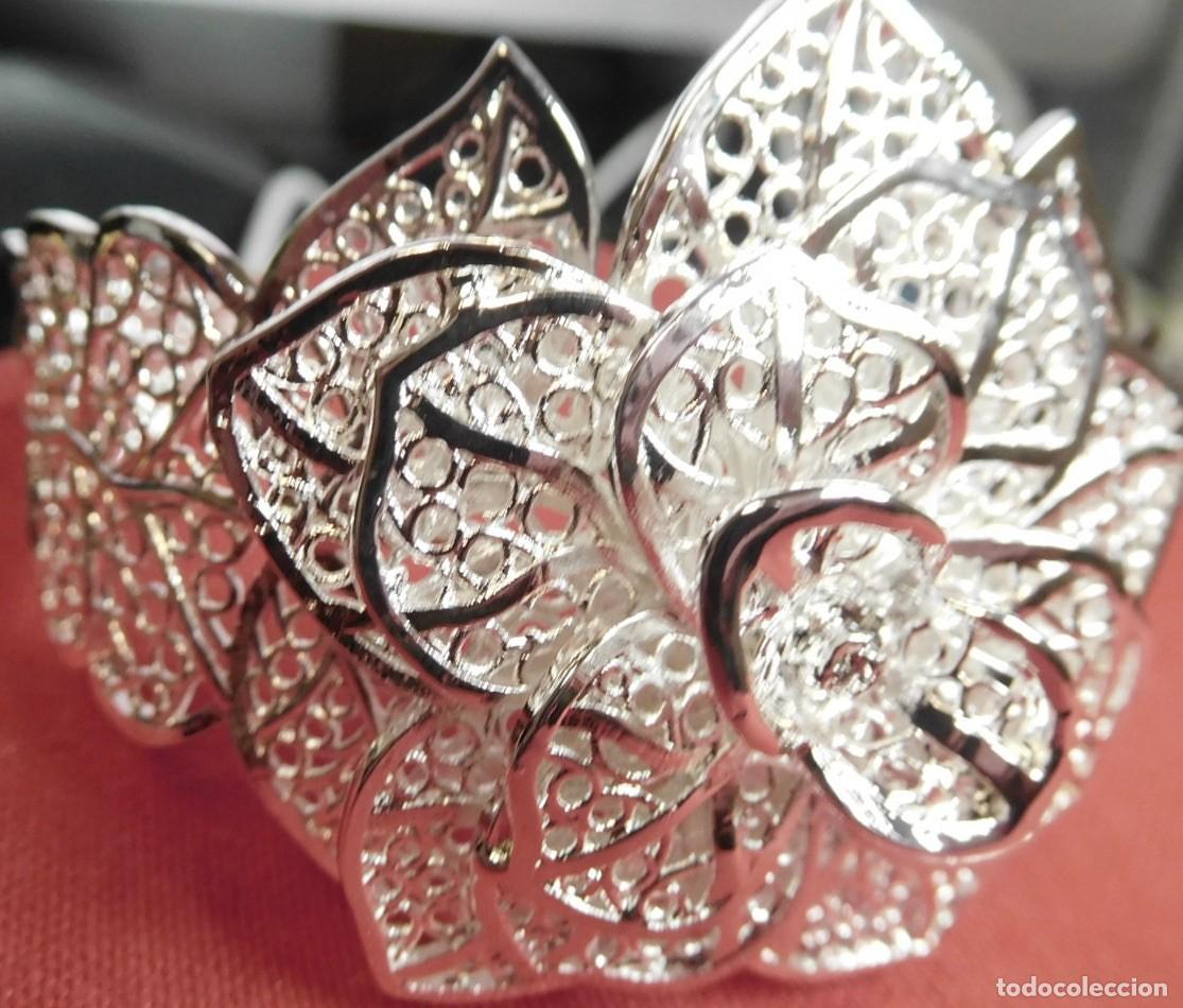 Joyeria: Pulsera ajustable, con flor, ley 925 % 32 gr, bolsa de lujo. Env&iacute;o gratis. - Foto 2