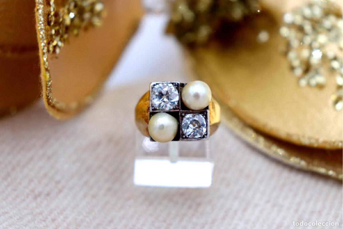 Joyeria: Anillo de oro de 18 quilates con diamantes y perlas - Foto 2