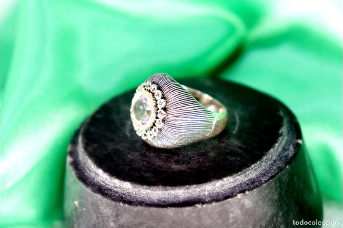 Joyeria: Anillo en oro y plata de 19,2K. - Foto 2