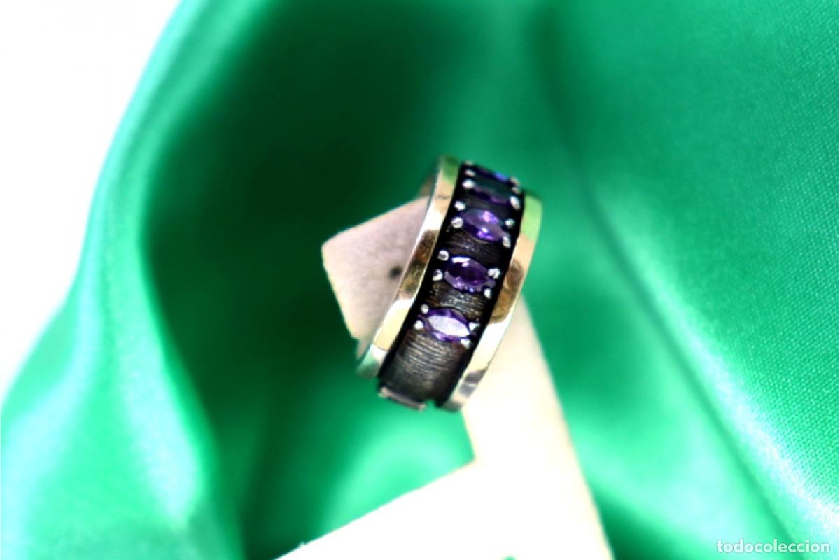 Joyeria: Anillo de oro y plata de 19,2K con amatistas. - Foto 7