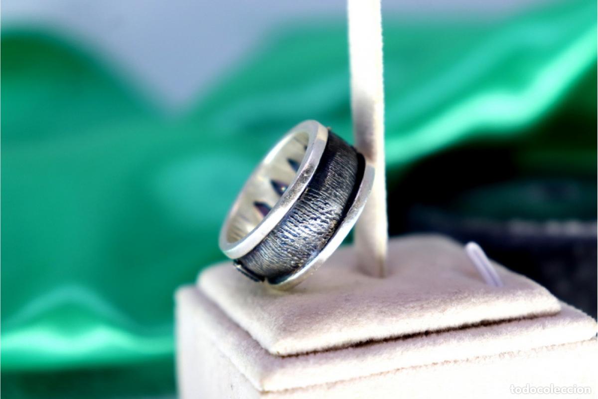 Joyeria: Anillo de oro y plata de 19,2K con amatistas. - Foto 8