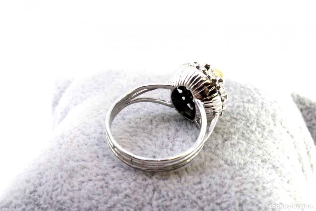 Joyeria: Anillo de oro blanco de 19,2K con diamantes. - Foto 2