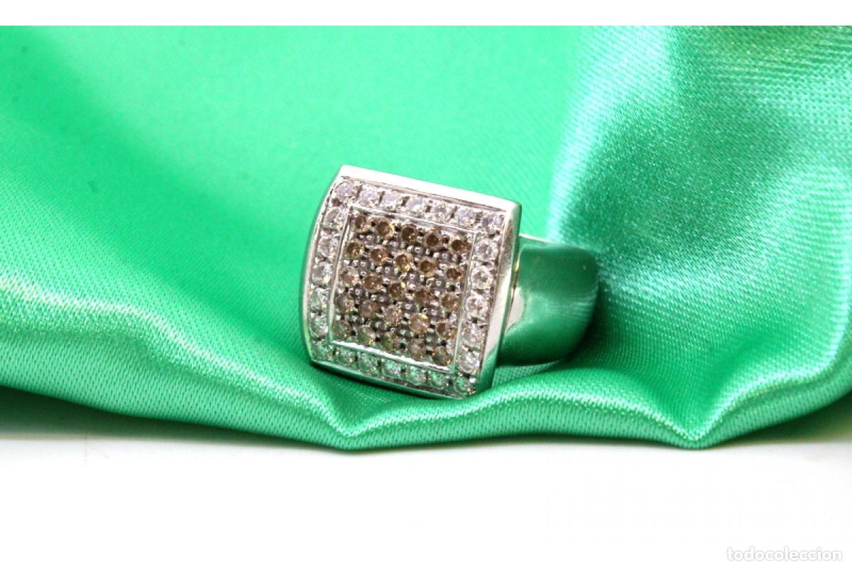 Joyeria: Anillo de oro blanco de 18 quilates con diamantes. - Foto 6