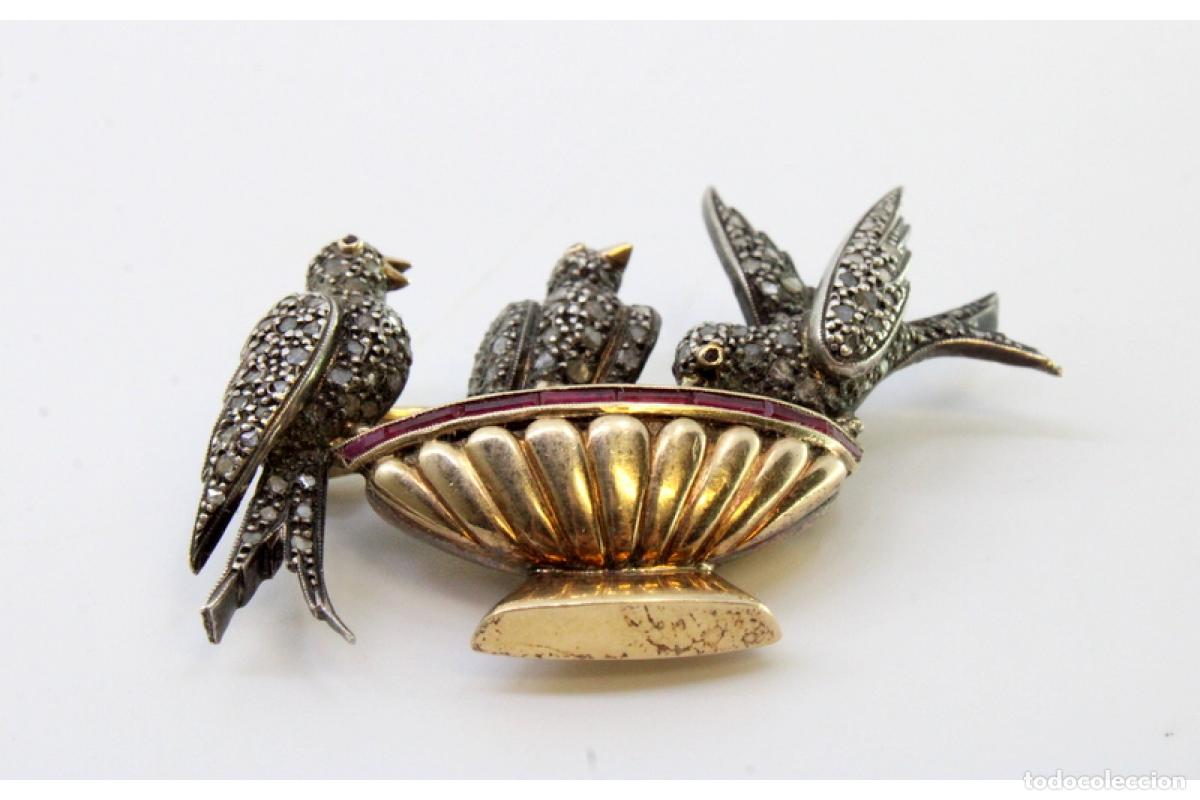 Joyeria: Broche en oro y plata de 19,2K con diamantes y rub&iacute;es. - Foto 3