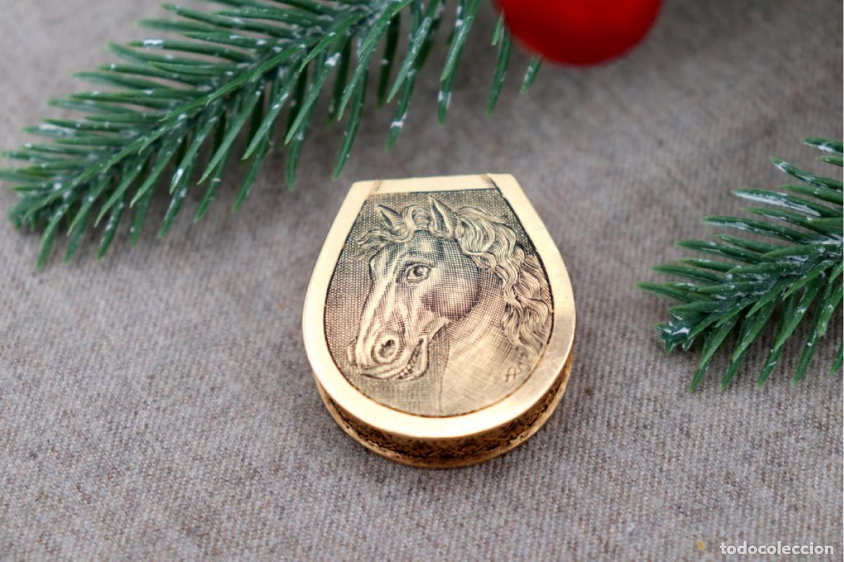 Joyeria: 17 gramos - Pastillero, en oro de 19,2K. - Foto 1