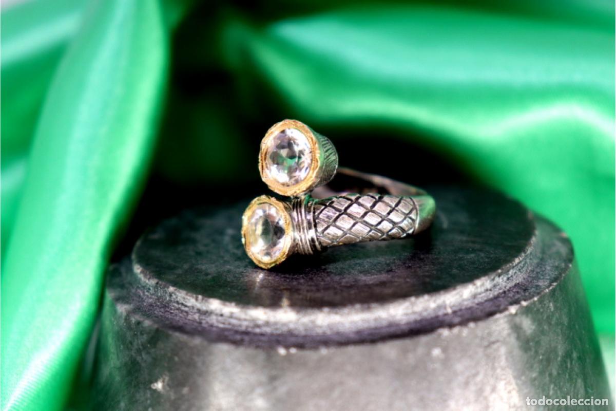 Joyeria: Anillo en oro y plata de 19,2K. - Foto 2