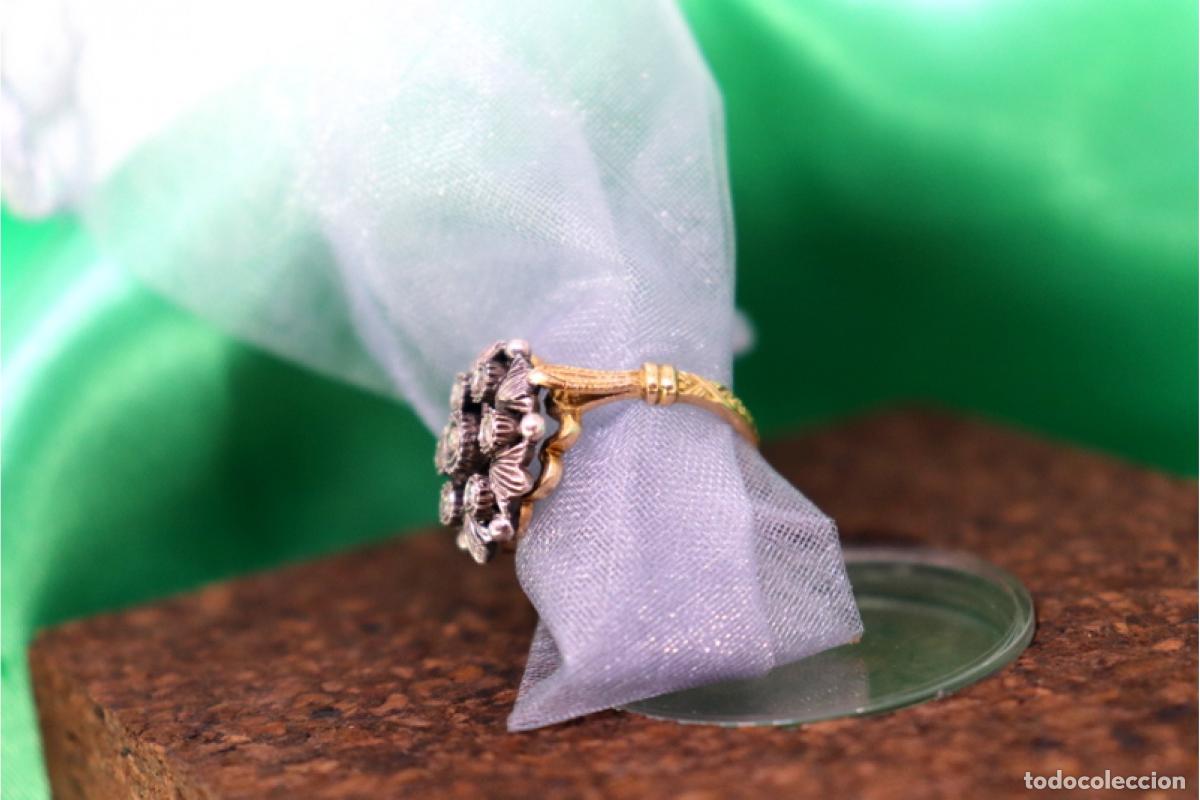 Joyeria: Anillo en oro y plata de 19,2K. - Foto 2