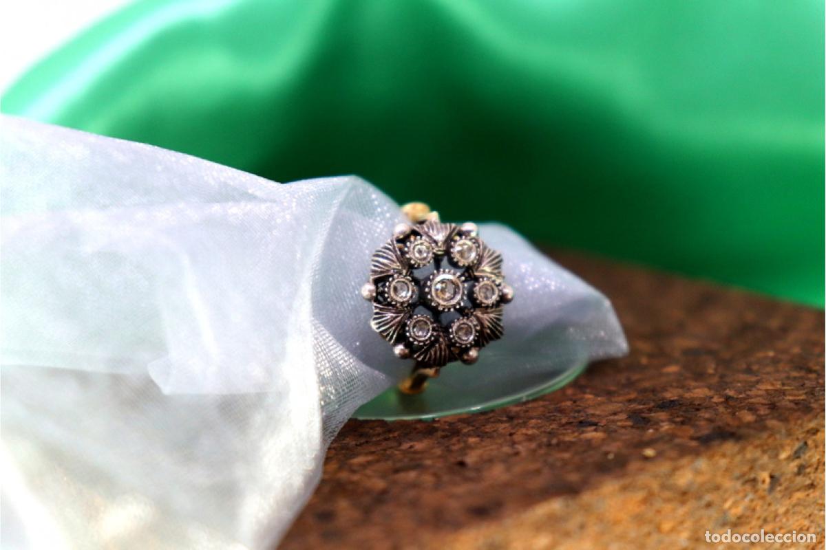 Joyeria: Anillo en oro y plata de 19,2K. - Foto 3