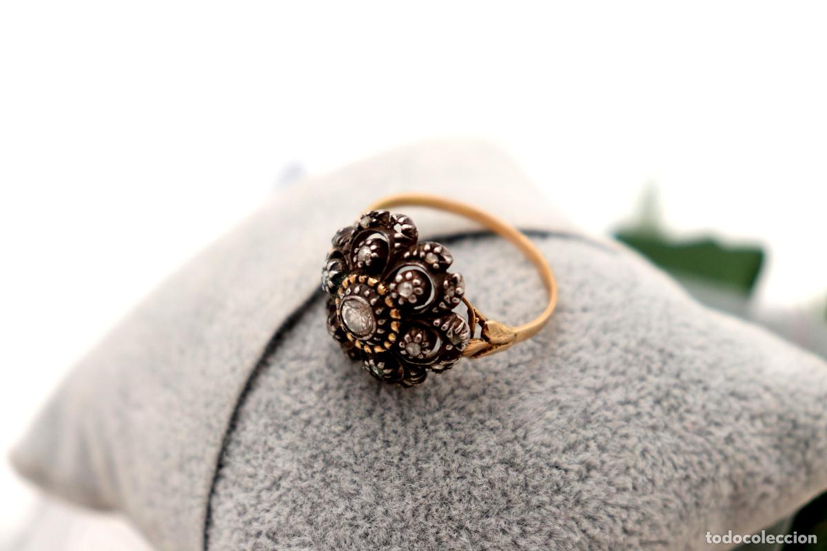 Joyeria: Anillo de oro y plata de 19,2K con diamantes. - Foto 2