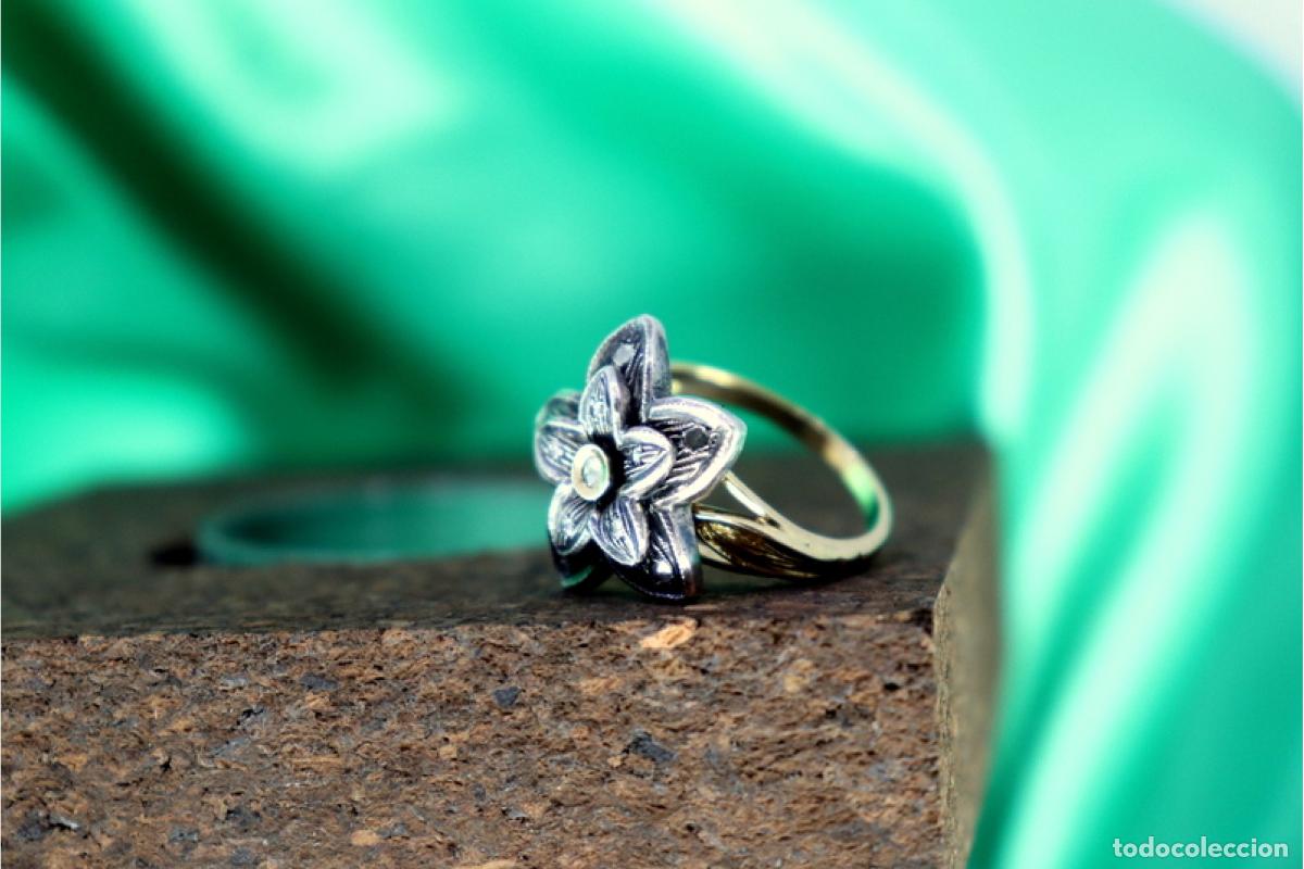 Joyeria: Anillo de oro y plata de 19,2K con diamantes. - Foto 2