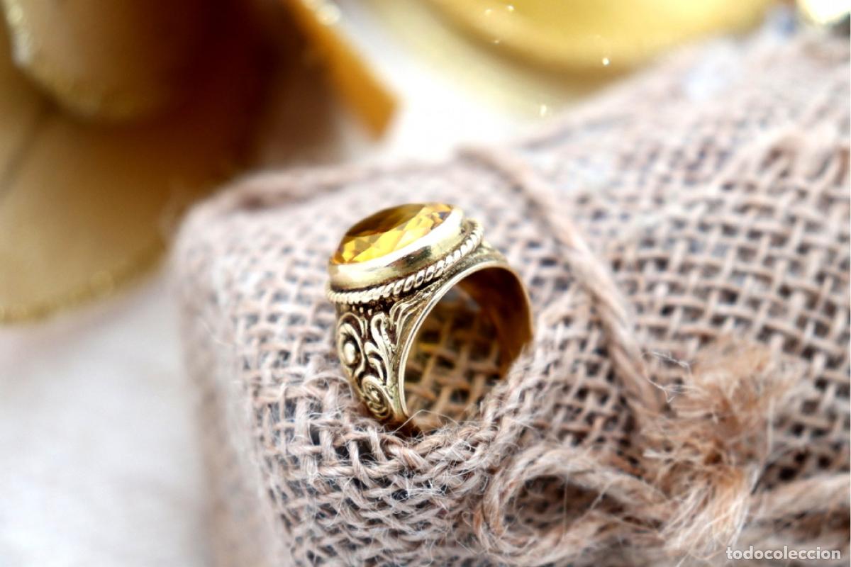 Joyeria: Anillo de oro blanco de 18 quilates con citrino. - Foto 4