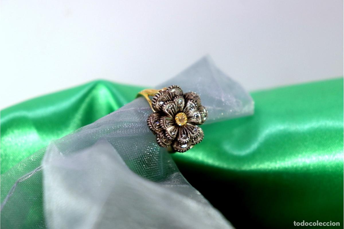 Joyeria: Anillo de oro y plata de 19,2K con diamantes. - Foto 3