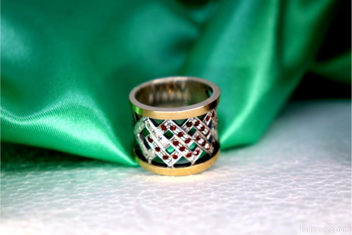 Joyeria: Anillo de oro y plata de 19,2K con granates. - Foto 5