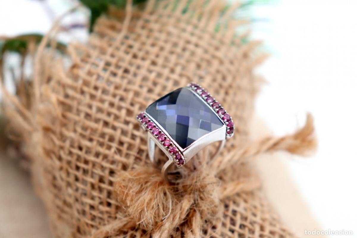 Joyeria: Anillo de oro blanco de 19,2K con tanzanitas. - Foto 2