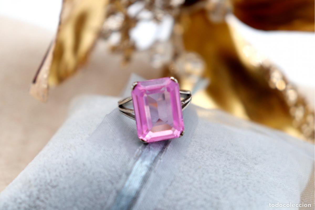 Joyeria: Anillo de oro blanco de 19,2K con rub&iacute;. - Foto 4
