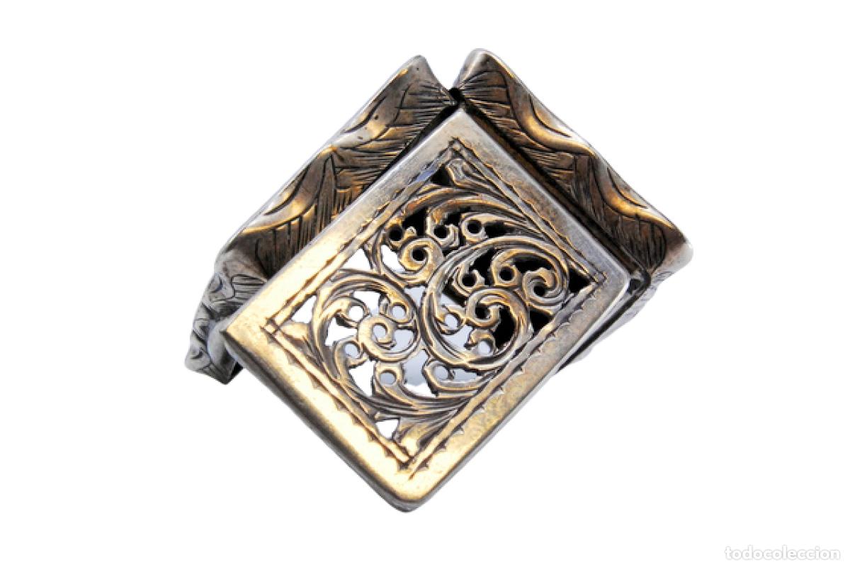 Joaillerie: Caja de vinagreta de plata del reinado de Guillermo IV.