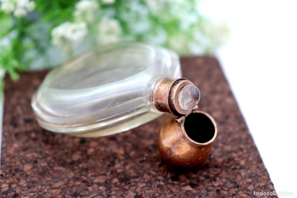 Joyeria: Frasco de perfume, fabricado en cristal y oro de 15K. - Foto 6