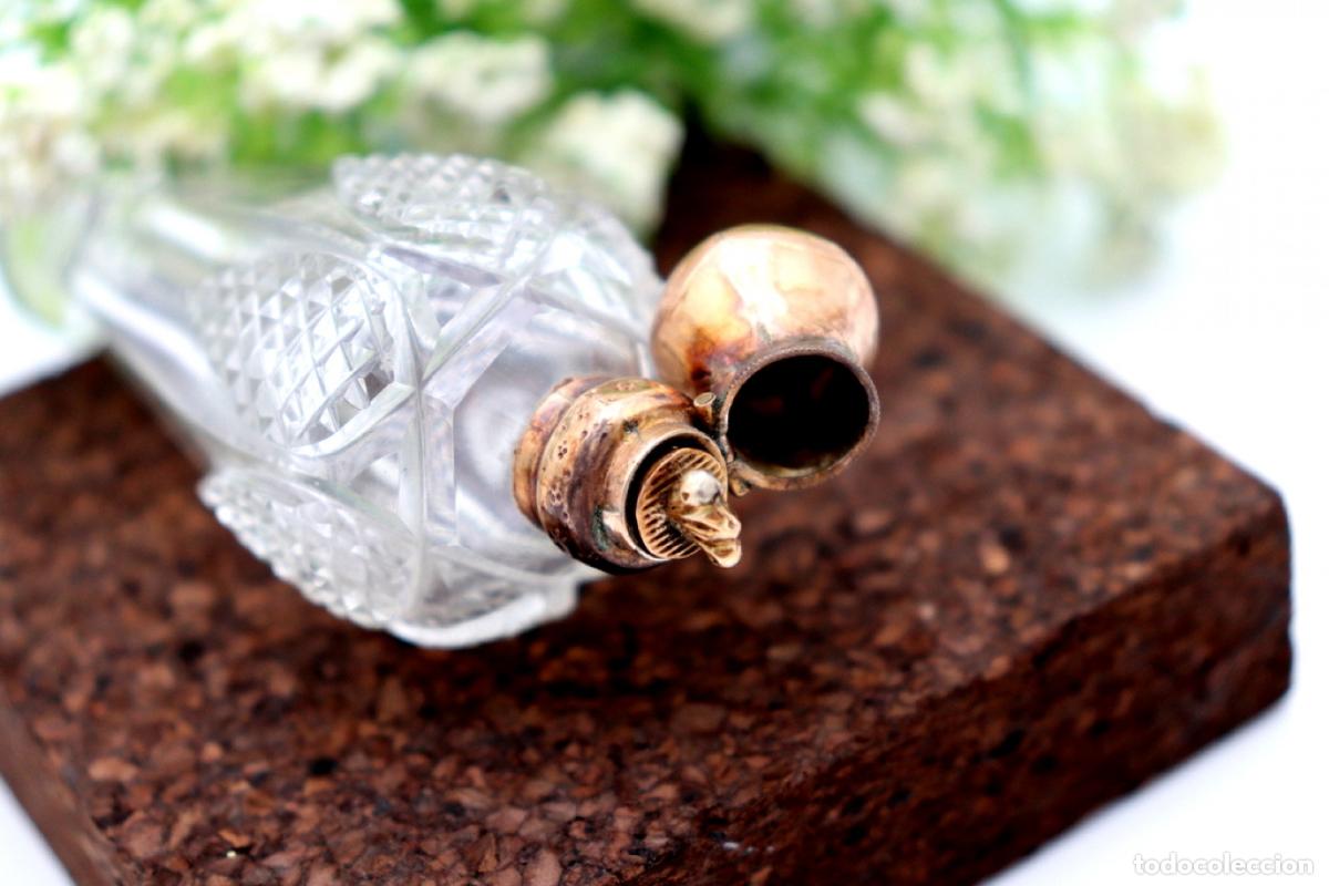 Joyeria: Frasco de perfume, fabricado en cristal y oro de 15K. - Foto 2